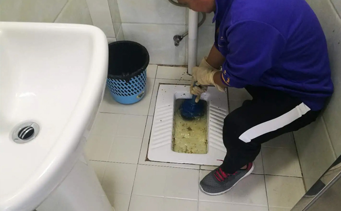 堆龙德庆疏通蹲坑